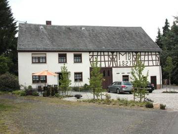 Ferienhaus für 8 Personen, mit Terrasse und Garten, kinderfreundlich in Bernkastel-Kues & Umgebung