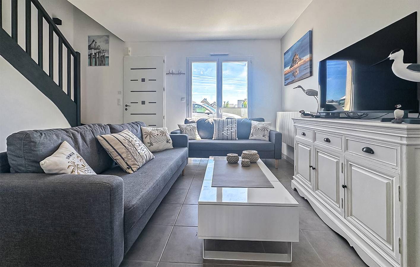 Gemütliche Ferienwohnung mit Garten, WLAN und Parkplatz in der Nähe der Küste und des Stadtzentrums in Le Vivier-sur-Mer, Mont-Saint-Michel-Bucht