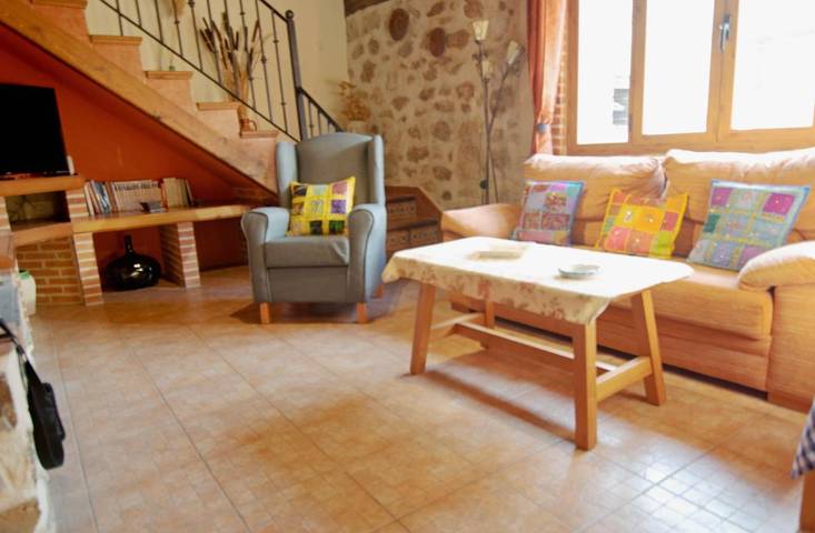 Casa de vacaciones para 8 personas, con piscina y terraza además de jardín y vistas, Se admiten mascotas en Comarca de Segovia - 4