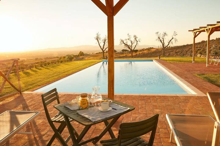 Villa pour 10 personnes, avec Terrasse et Jardin ainsi que Piscine et Vue à Grosseto - 2