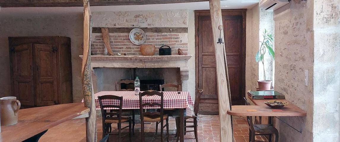Location de vacances pour 3 personnes, avec Terrasse ainsi que Jardin et Vue à Entrains-sur-Nohain - 4