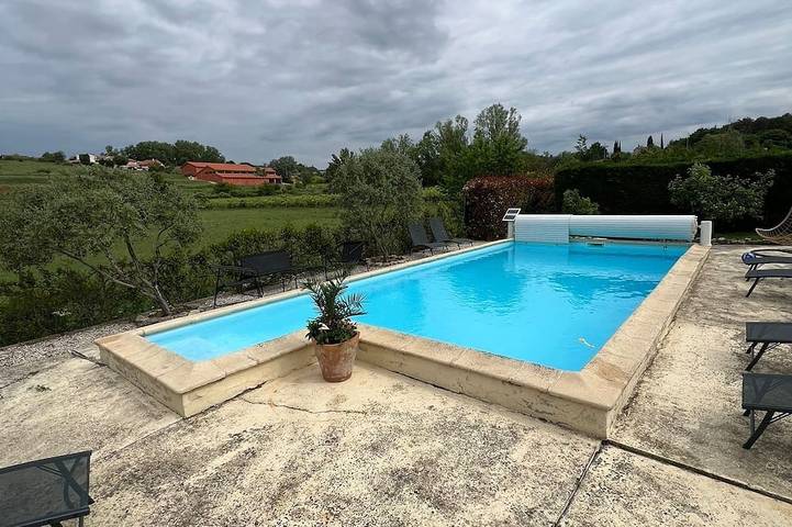 Appartement de vacances pour 6 personnes, avec piscine