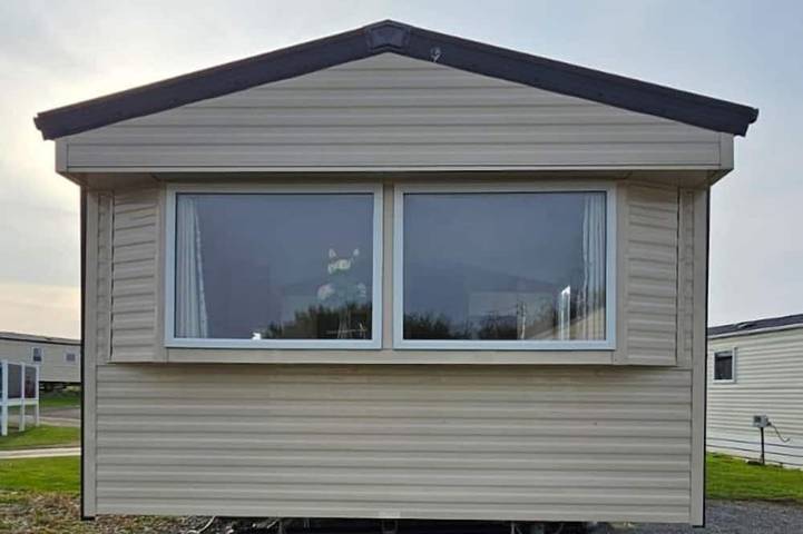 Static caravan for 6 people in Lancashire