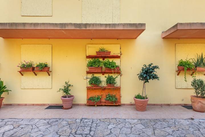 Gîte pour 4 personnes, avec jardin, animaux acceptés à Sant'Anna Arresi - 3