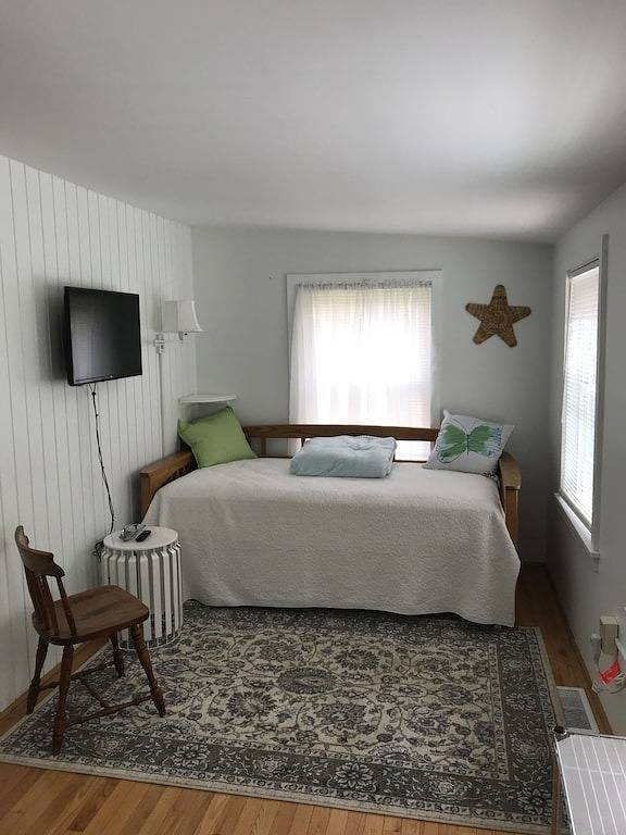 Super sauberes, helles, gut ausgestattetes Cottage - neu zum Vermietungsmarkt! in Cape Neddick, York County