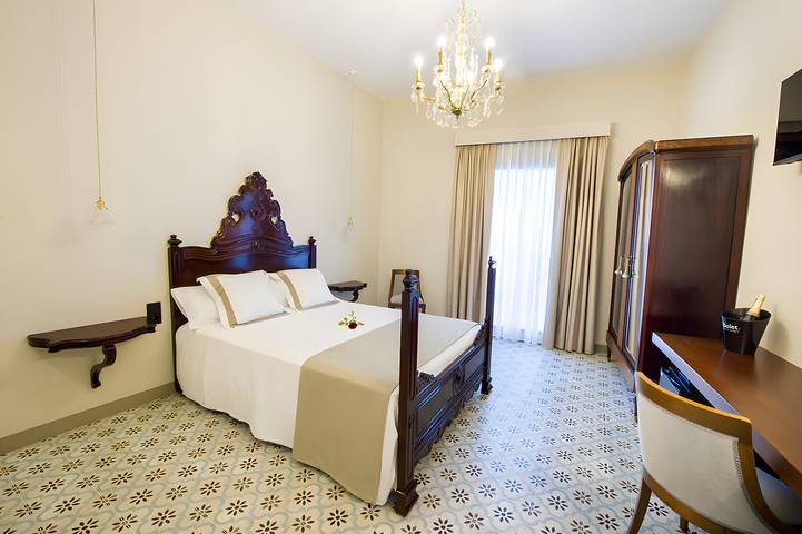 Alojamiento y desayuno para 2 personas, con jardín en Alt Penedès - 2