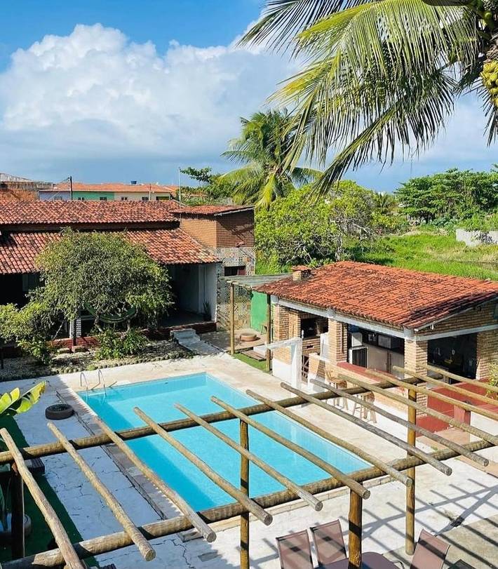 Casas e apartamentos de temporada para 2 pessoas, com terraço e jardim e ainda vista and piscina em Barra de São Miguel