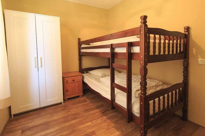 Location de vacances pour 4 personnes, avec balcon et jardin à Urval - 3