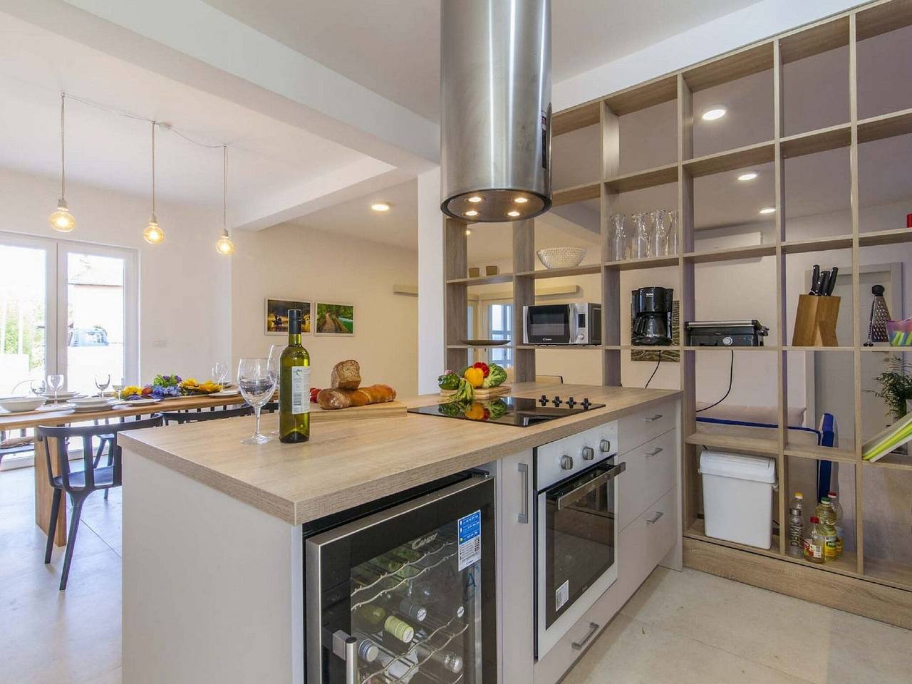 Charmante Villa mit Pool in Bilice, Šibenik-Knin