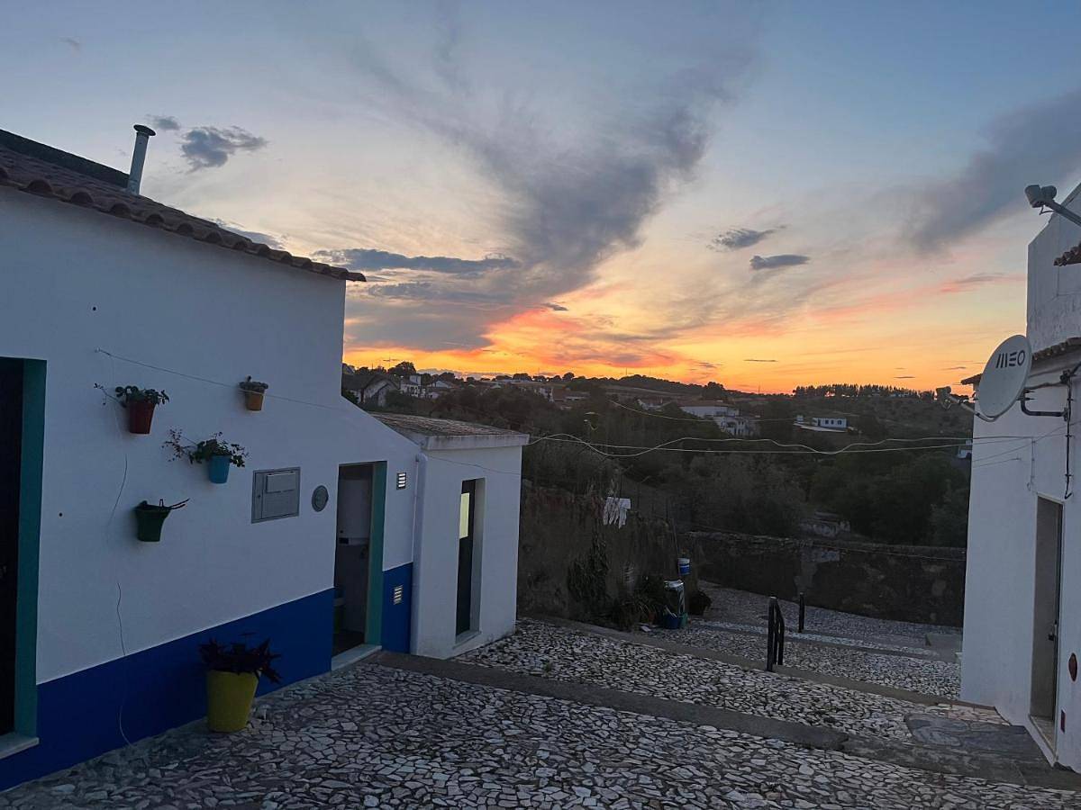 Three-Bedroom House in Vila Viçosa, Distrito de Évora
