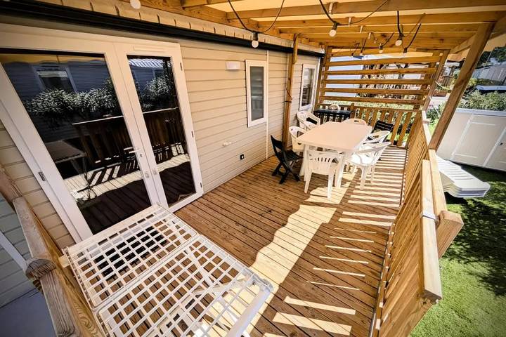 Camping pour 8 personnes, avec Terrasse et Piscine à Canet-en-Roussillon - 3
