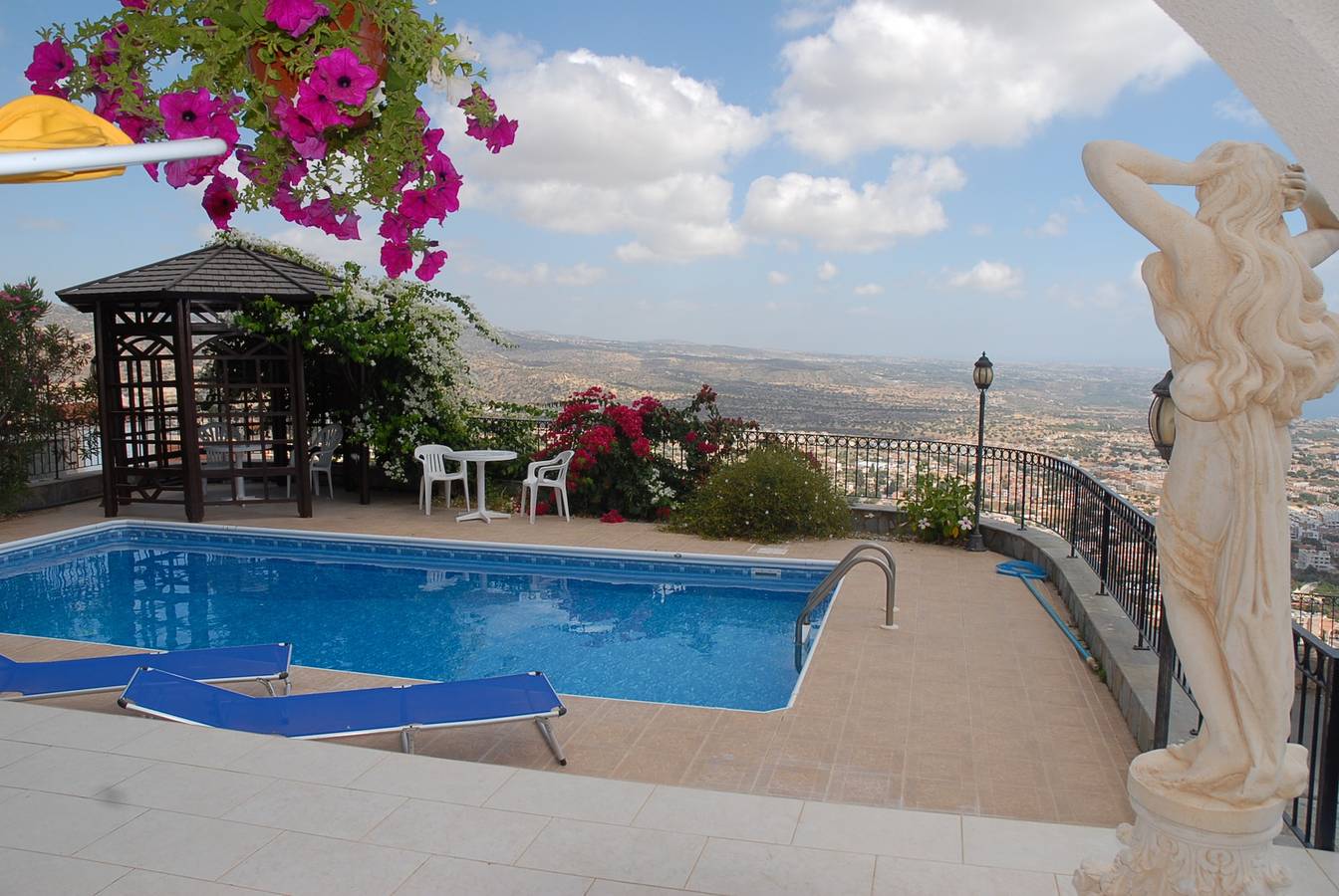 Peyia Villa with sea view, private pool, and garden in Peyia, South Cyprus