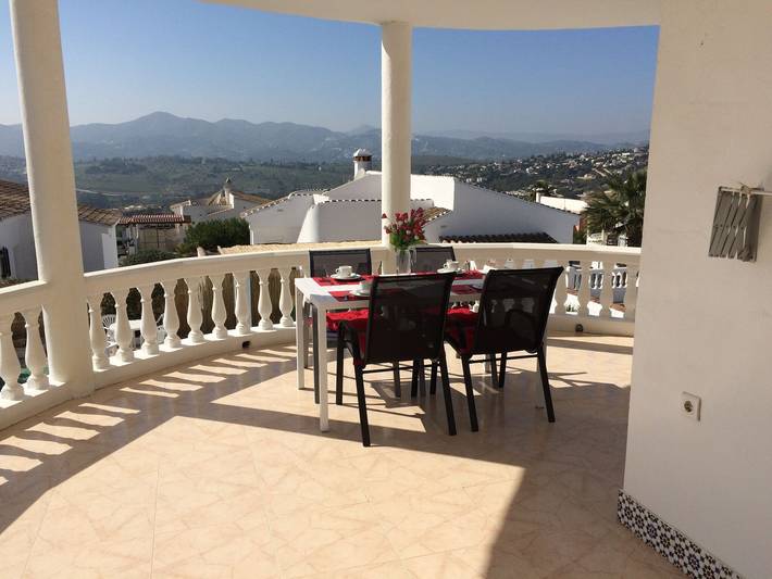 Casa rural para 5 personas, con terraza y piscina, Familias con niños en Alcaucín - 4