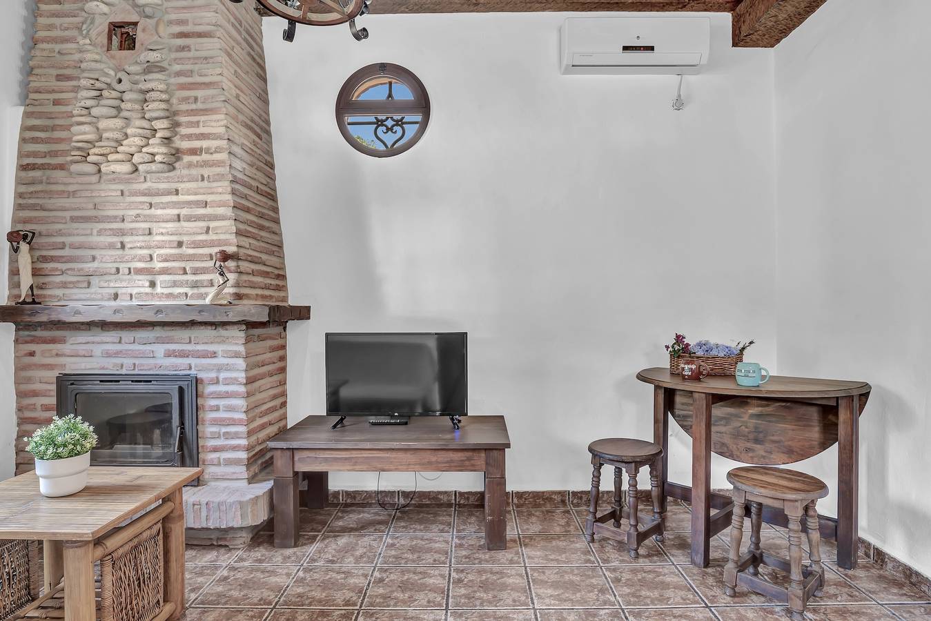 Holiday Home 'Casas Al Alba 2' with Private Terrace, Wi-Fi and Air Conditioning in Zahora, Barbate