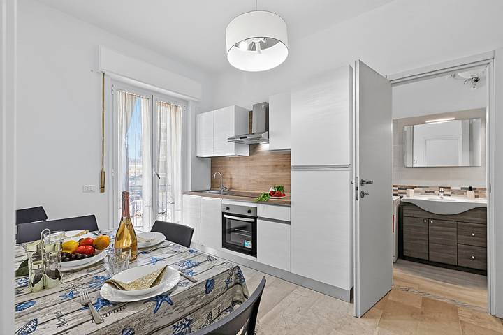 Gîte pour 2 personnes, avec balcon à Borghetto Santo Spirito - 3