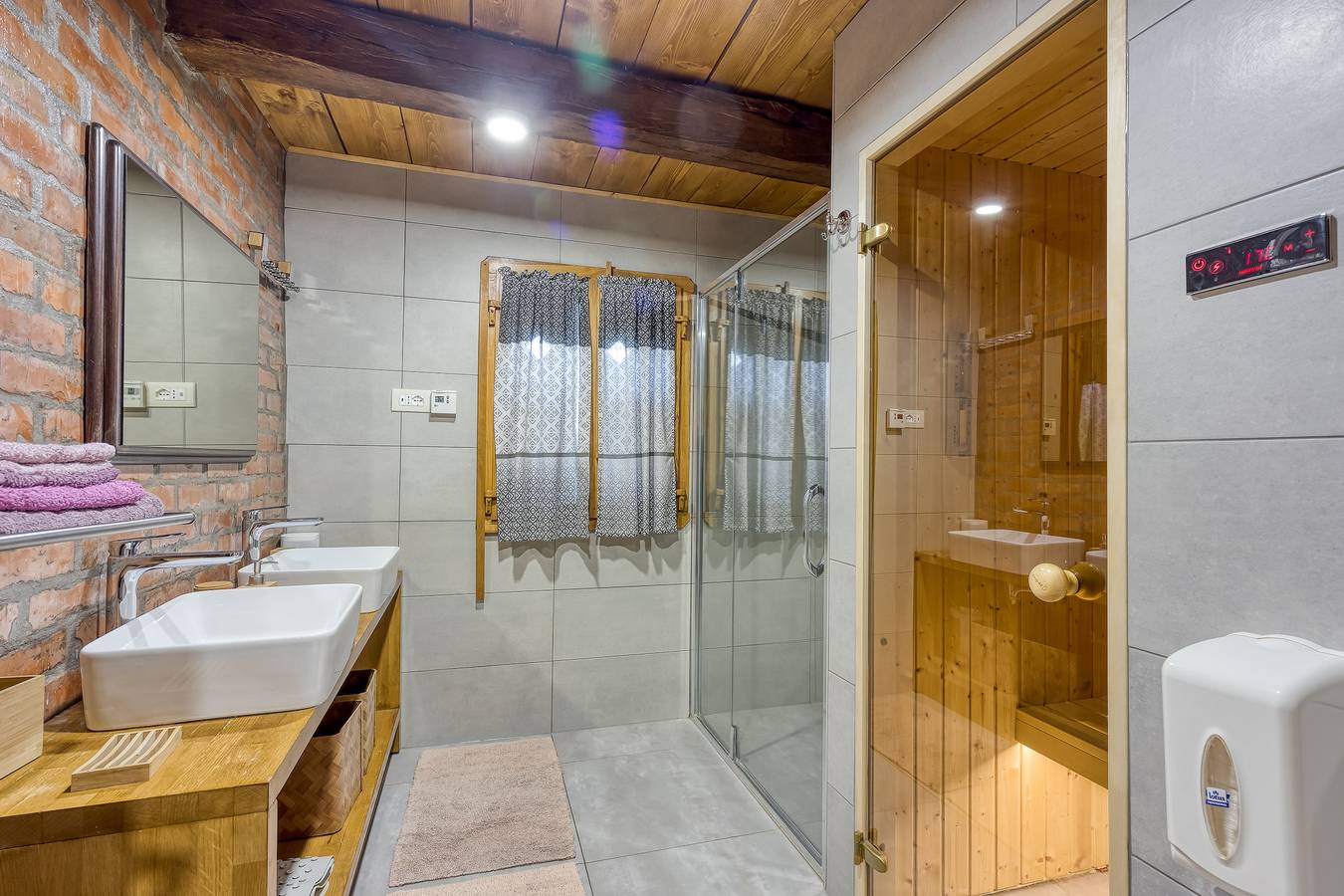 Eco House Lina With Hot Tub and Sauna in Općina Sveti Juraj na Bregu, Medimurje