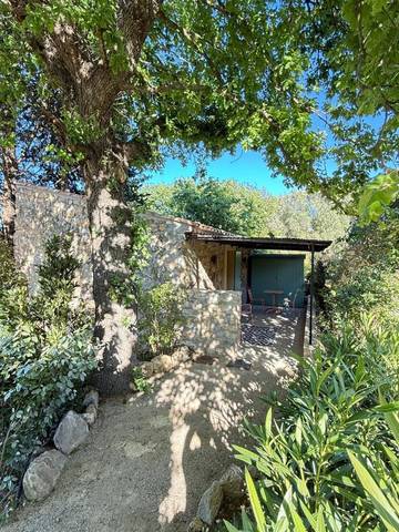 Gîte pour 2 personnes, avec terrasse, animaux acceptés dans l'Escalet