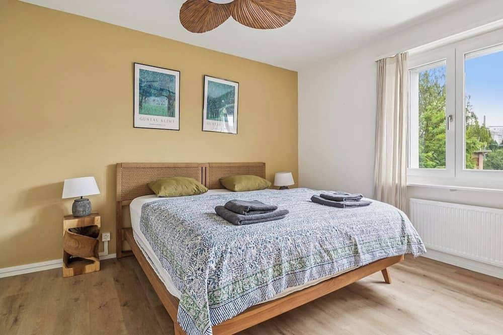 Appartement entier, Modern Apartment in the Heart of Oerlikon (201-16) in Zürich 50 Oerlikon, Zurich