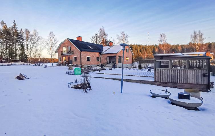 Ferienhaus für 10 Personen mit Garten in Finspang, Östergötland