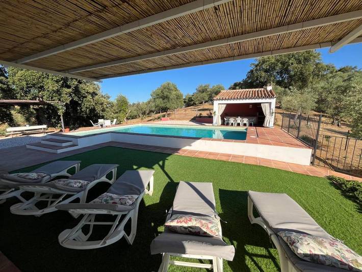 Casa de vacaciones para 10 personas, con Terraza y Jardín además de Piscina y Vistas en Sierra Norte de Sevilla - 3