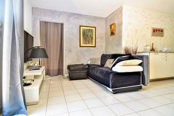 Appartement De Vacances pour 5 Personnes dans Orange, Provence, Photo 4