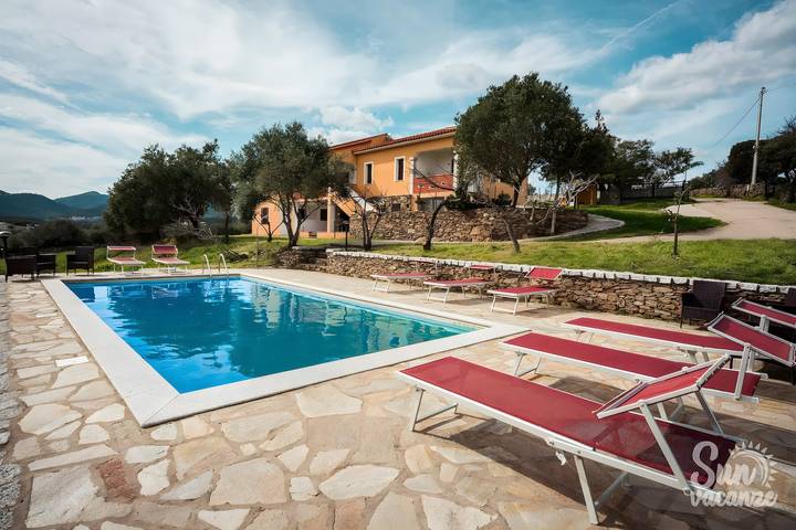 Holiday apartment for 4 people, with garden - 1