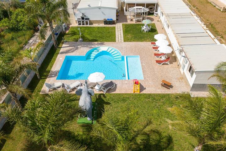 Chalet para 8 personas, con piscina para niños y jardín - 1