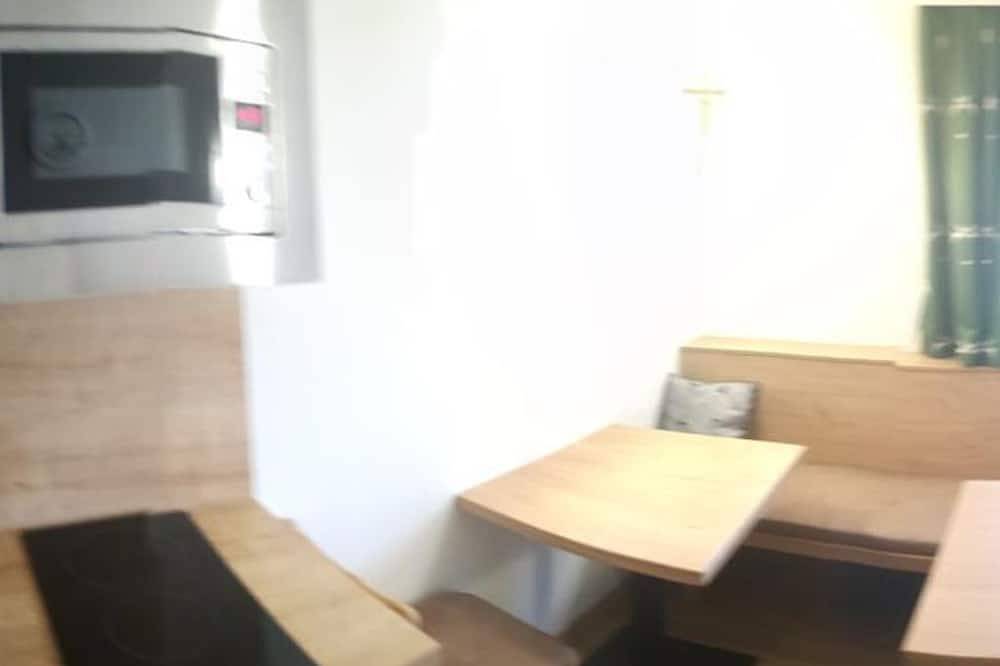 Doppelzimmer Etagendusche - Bergheim, Haus in Bad Hofgastein, Ski Amadé