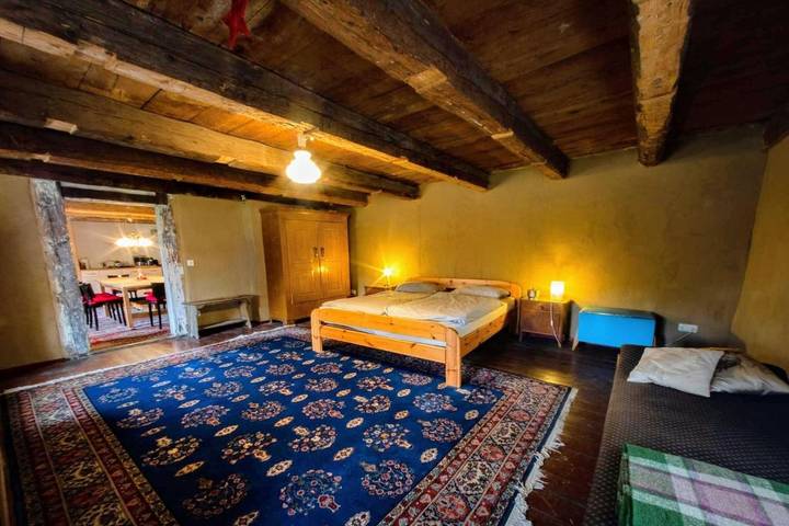 Ferienwohnung für 8 Personen, mit Terrasse und Garten sowie Sauna und Ausblick
