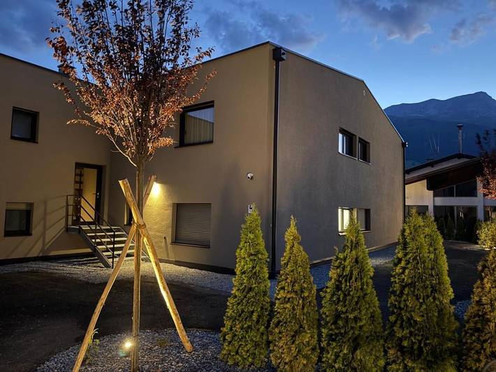 Ferienhaus für 4 Personen, mit Sauna und Seeblick sowie Ausblick und Garten in Reschen - 2