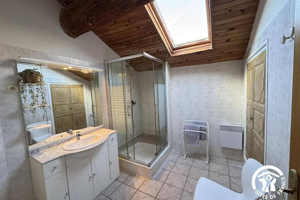 La tramontane - Elne in Elne, Côte d'Améthyste