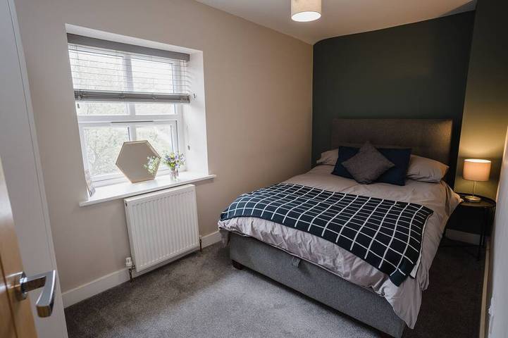 Ganze Wohnung, Apartment-Apartment-Ensuite-Blick auf den Kanal-Pule Hill in Westliches Yorkshire