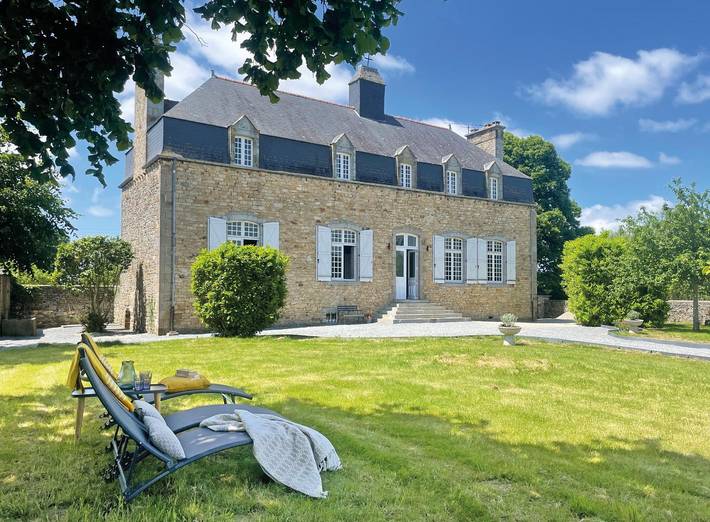 Gîte pour 8 personnes, avec jardin