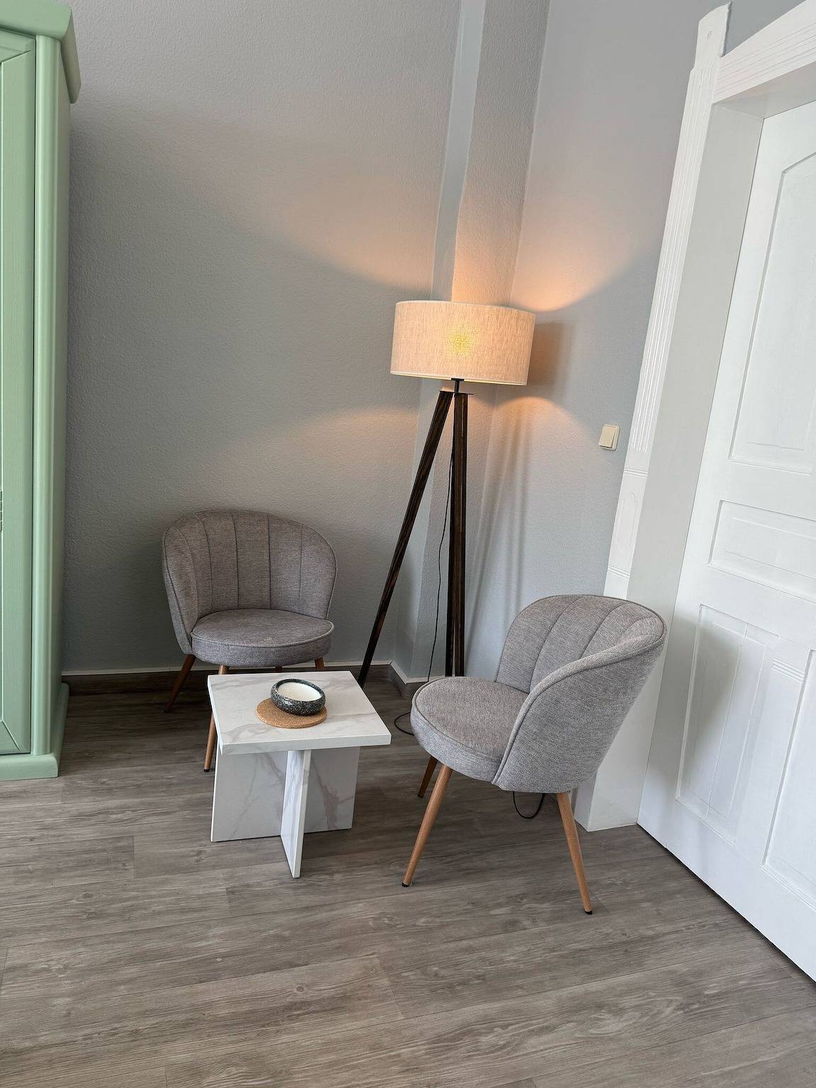 Ganze Wohnung, Apartment 'Vogelnest' mit Gemeinschaftspool, gemeinsamer Terrasse und Wlan in Mühlhausen, Unstrut-Hainich-Kreis