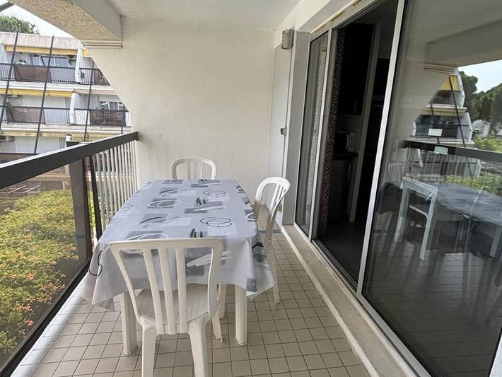 Gîte pour 4 personnes, avec piscine et terrasse dans Port Gregau - 2