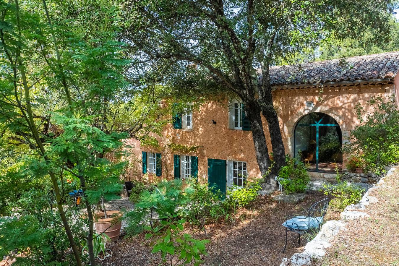 Ferienhaus 'Gîte À Lorgues' mit privater Terrasse und eigenem Garten in Lorgues, Draguignan Region
