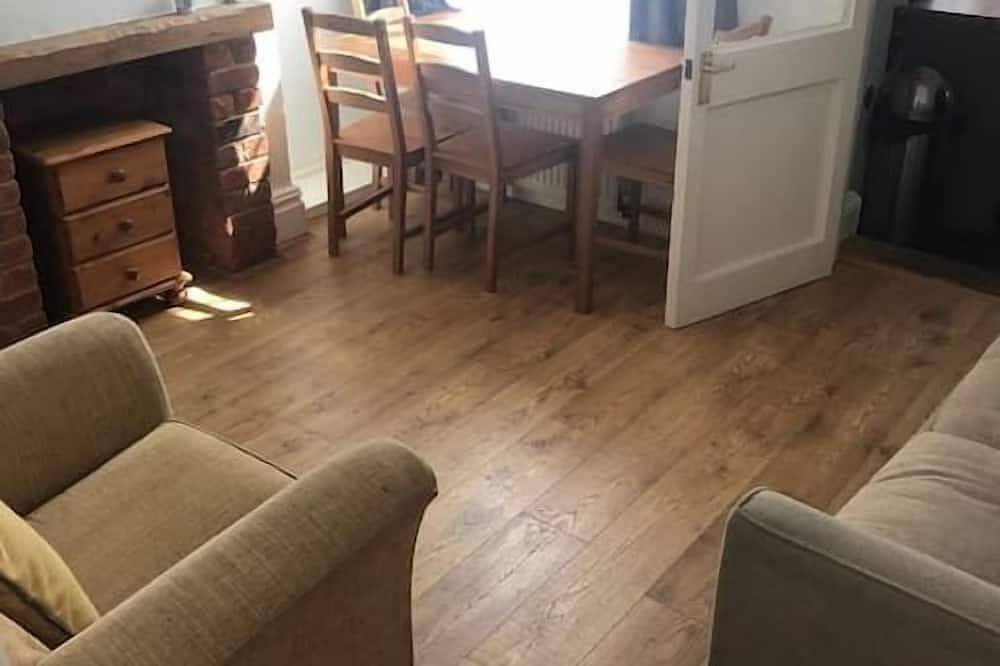 Apartamento entero, Kettering Town Corporate - St Peter's in Kettering, Northamptonshire