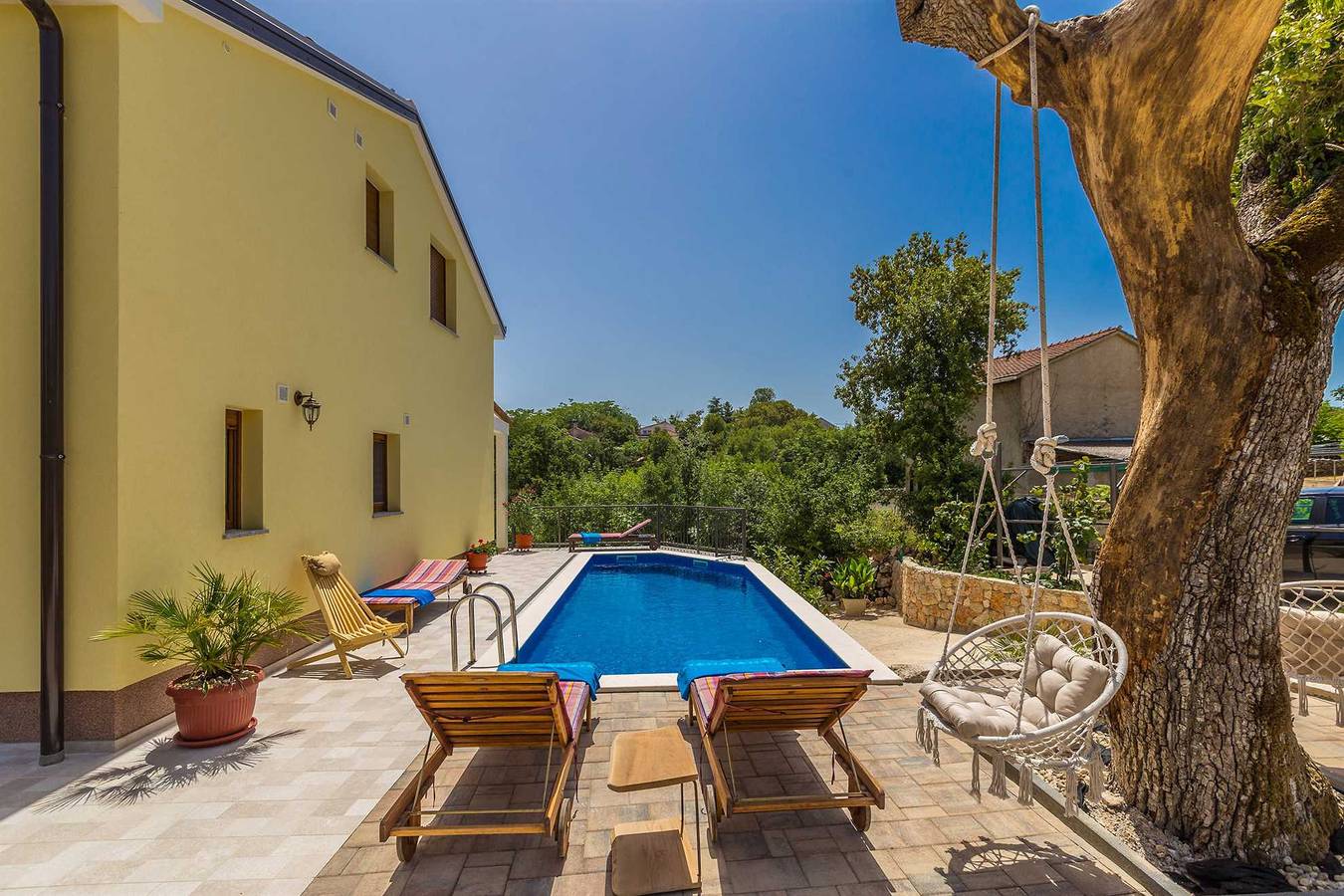 Appartamento vacanze a Dobrigno a partire da 238€ a notte