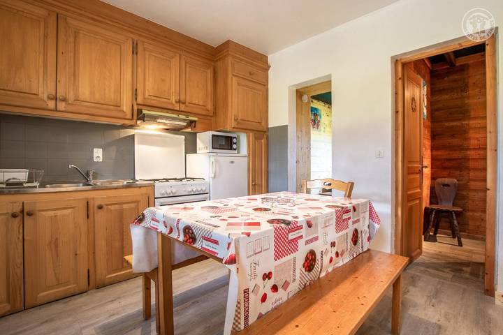 Gîte pour 4 personnes, avec jardin et terrasse, animaux acceptés à Crest-Voland - 2