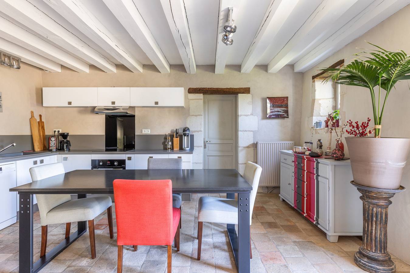 Bed & Breakfast 'Destination Paisibleue' mit gemeinsamer Terrasse, gemeinsamem Garten und Wlan in Tavant, Loire-Tal