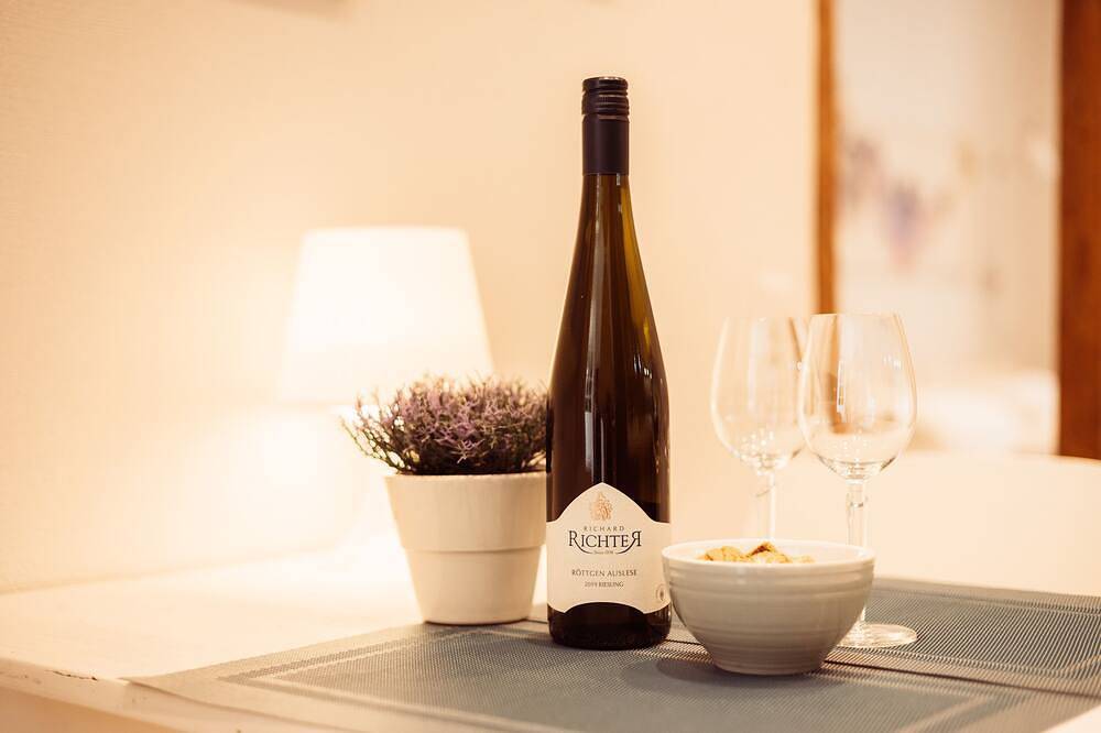 Ganze Wohnung, Ferienwohnung Mosel Hygge - Skandi Charme in idyllischen Weinort in Winningen, Osteifel