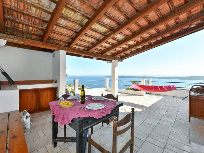 Ferienhaus für 5 Personen, mit Terrasse und Garten in Kroatien - 2