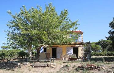Gîte pour 5 personnes, avec jardin et terrasse à La Garde-Freinet