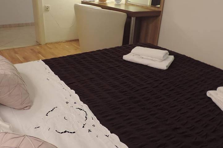Appartement entier, Bienvenue à l'appartement Barada (****) in Trogir, Split-Dalmatie