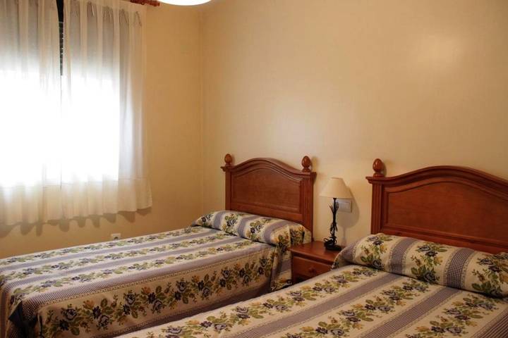 Casa rural para 6 personas en Casas de Lázaro - 3
