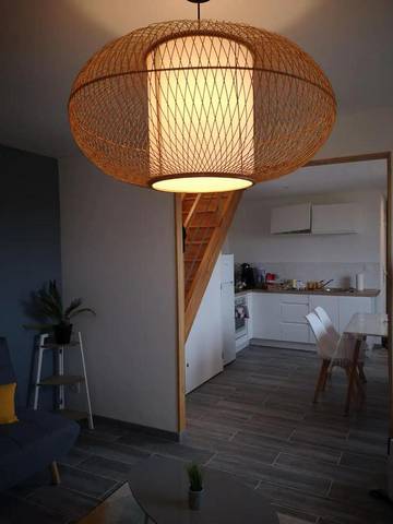 Gîte pour 4 personnes, avec terrasse et jardin à Valliquerville