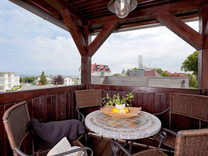 Ferienwohnung für 6 Personen, mit Sauna und Ausblick sowie Garten und Balkon in Ahlbeck - 4