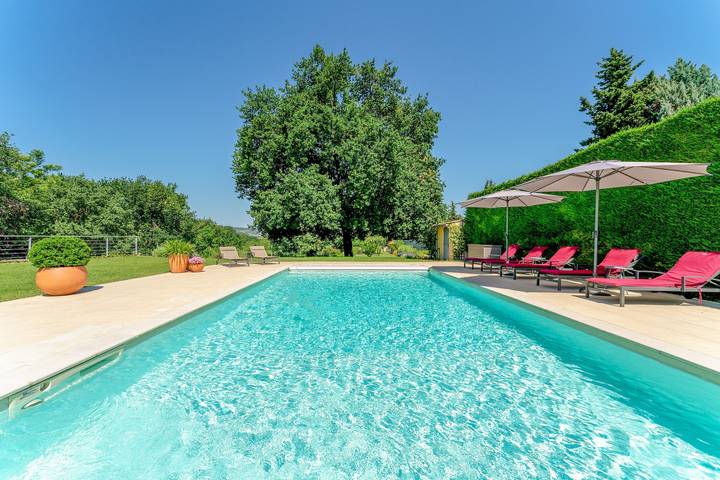 Location de vacances pour 5 personnes, avec jardin à Mirabel-aux-Baronnies - 2