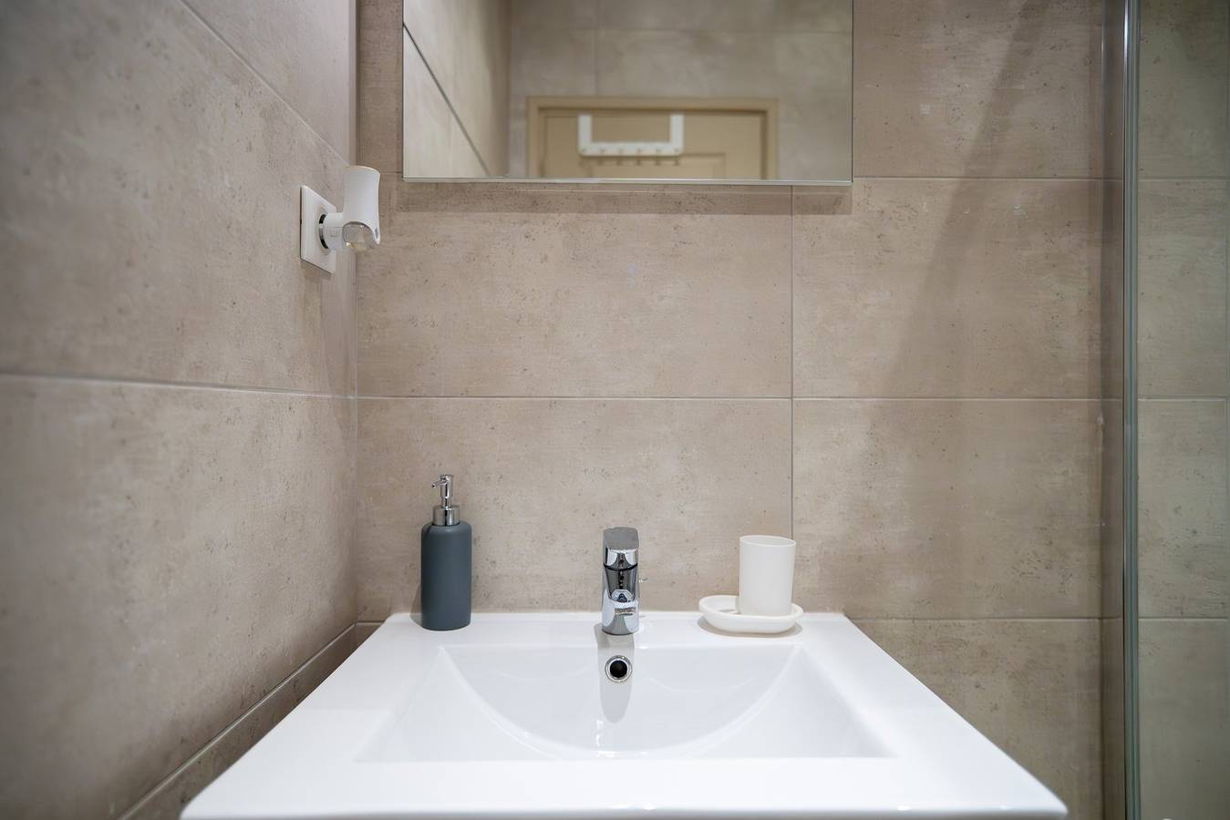 Studio entier, Guestready - Studio Lumineux et Élégant in Nice, Région de Nice