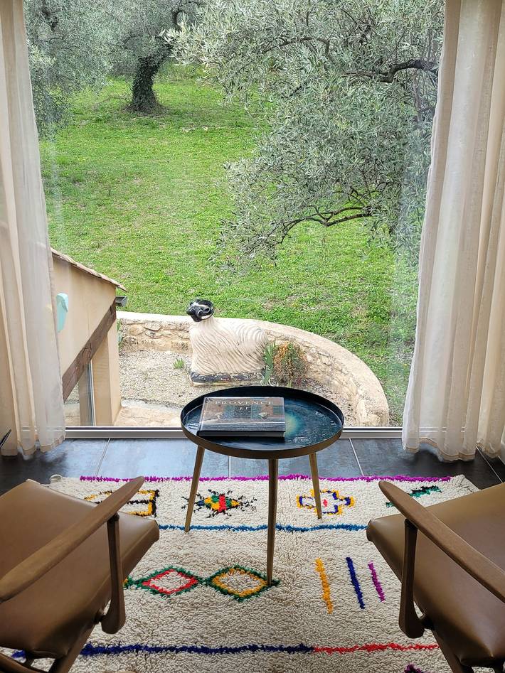 Gîte pour 2 personnes, avec terrasse et jardin à Nyons